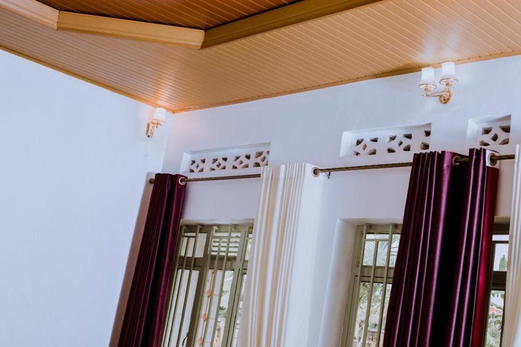 Autop Bg Guest House Кигали Экстерьер фото